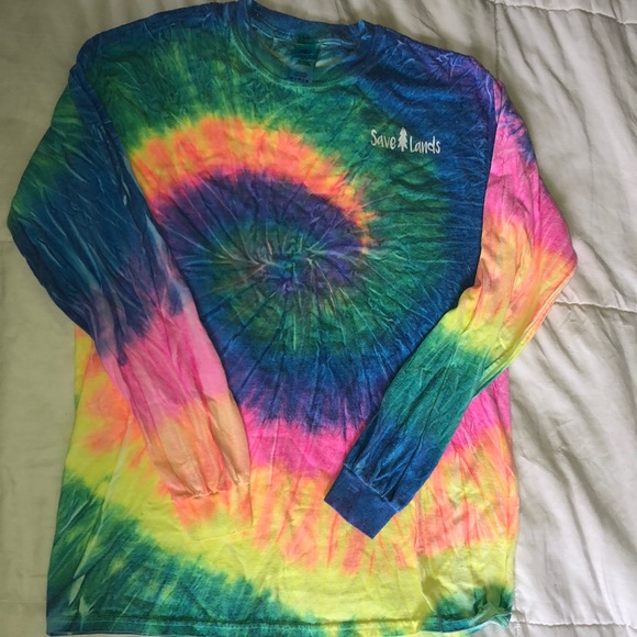 save lands Tops - Save lands tie dye shirt